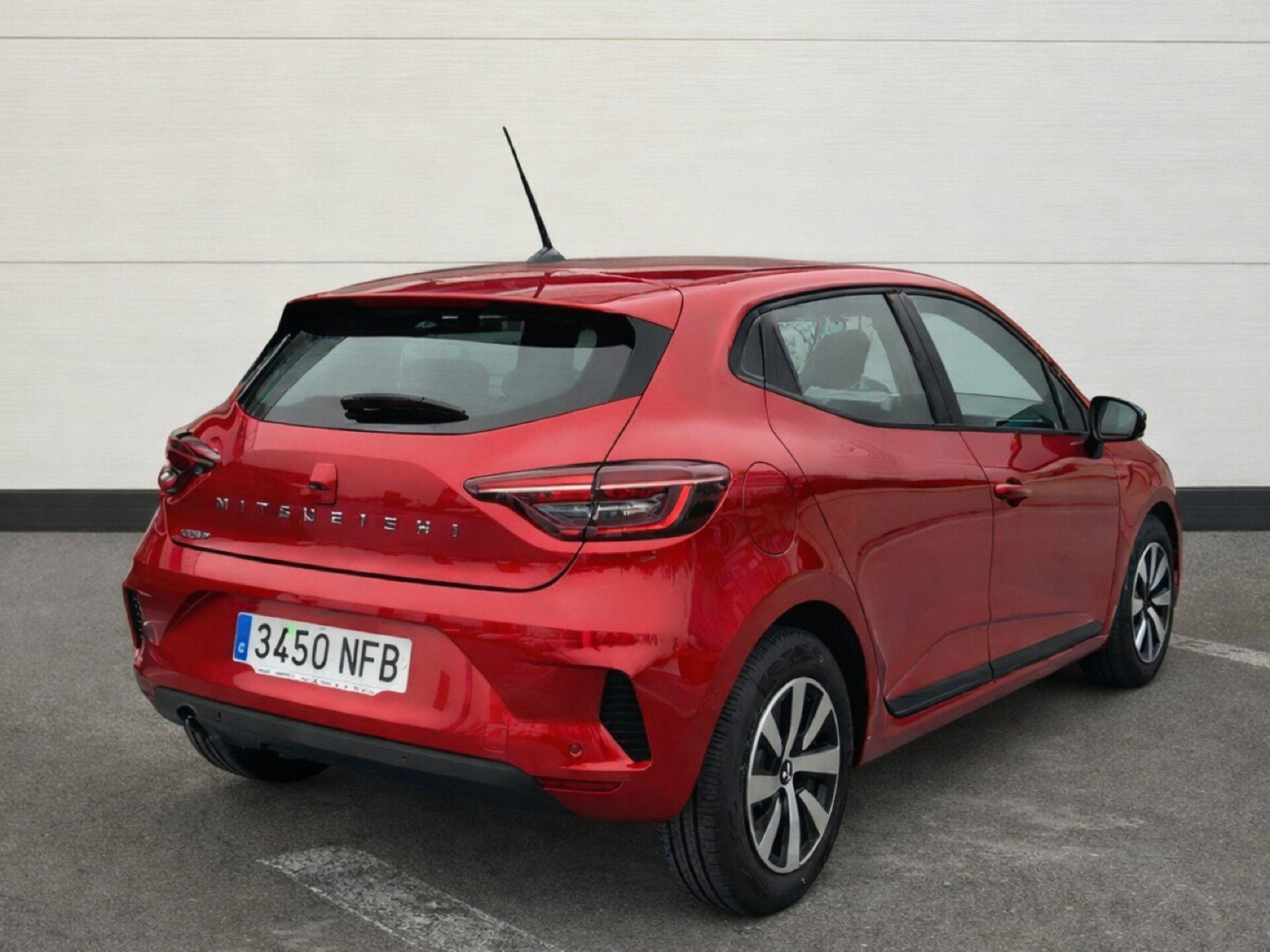 Imagen 2 de MITSUBISHI Colt