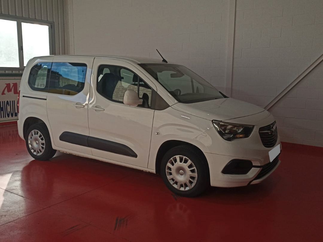 Foto del OPEL Combo Life 1.5TD S-S Expression L 100