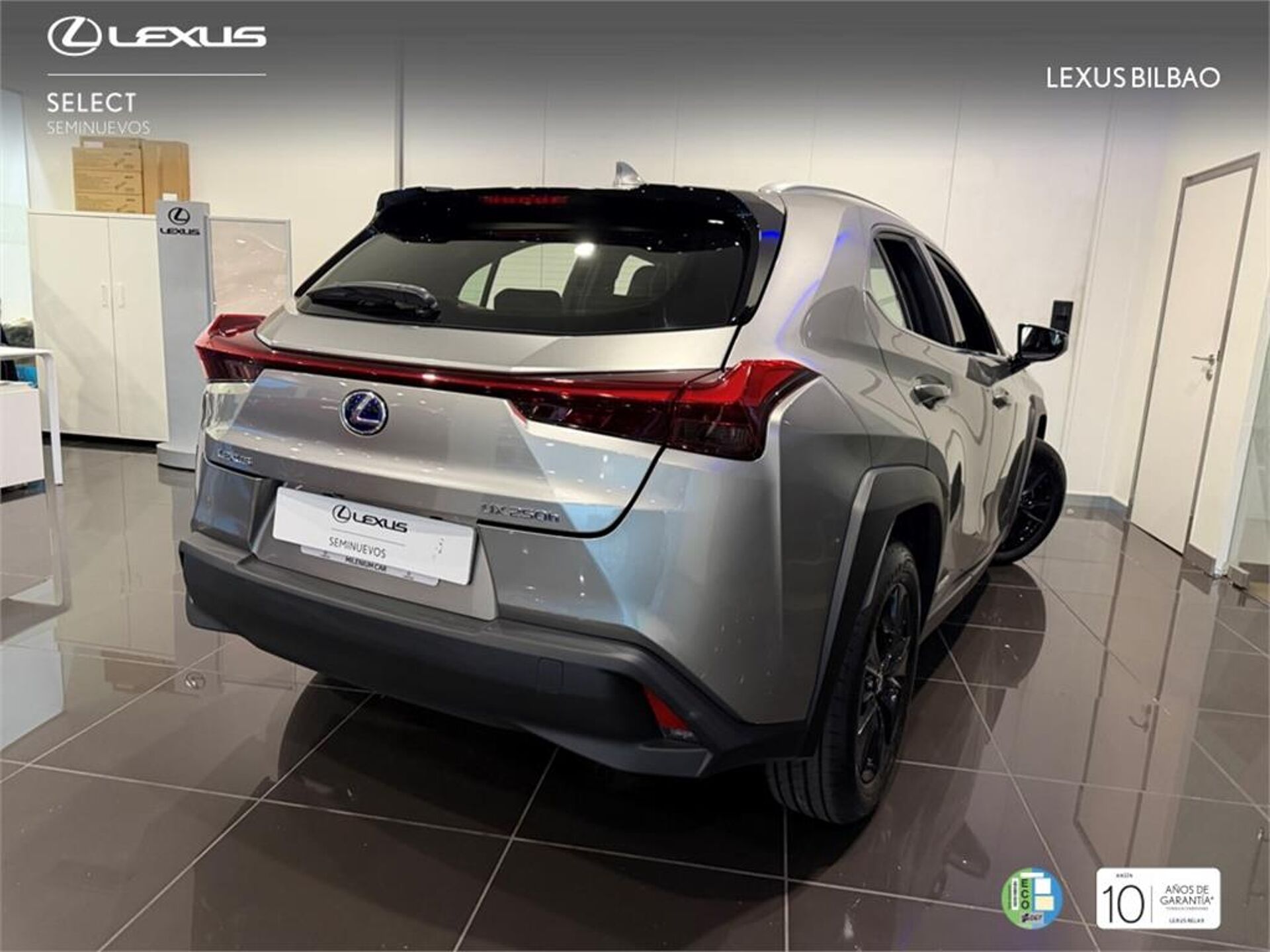 Imagen 2 de LEXUS UX