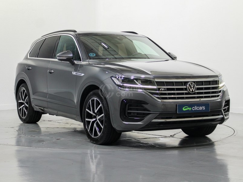 Foto del VOLKSWAGEN Touareg 3.0TDI V6 R-Line Tiptronic 4Motion 170kW