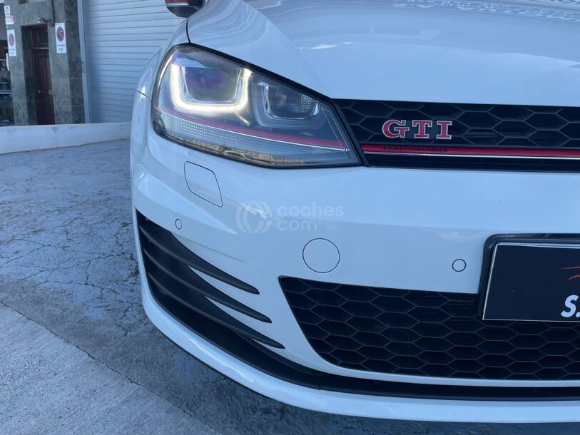 Foto del VOLKSWAGEN Golf 2.0 TSI GTI Performance DSG 230