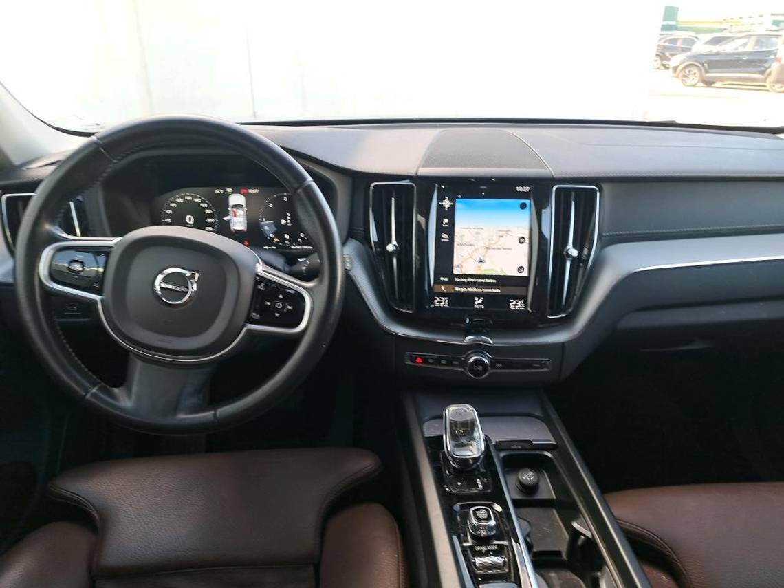 Foto del VOLVO XC60 B4 Inscription AWD Aut.