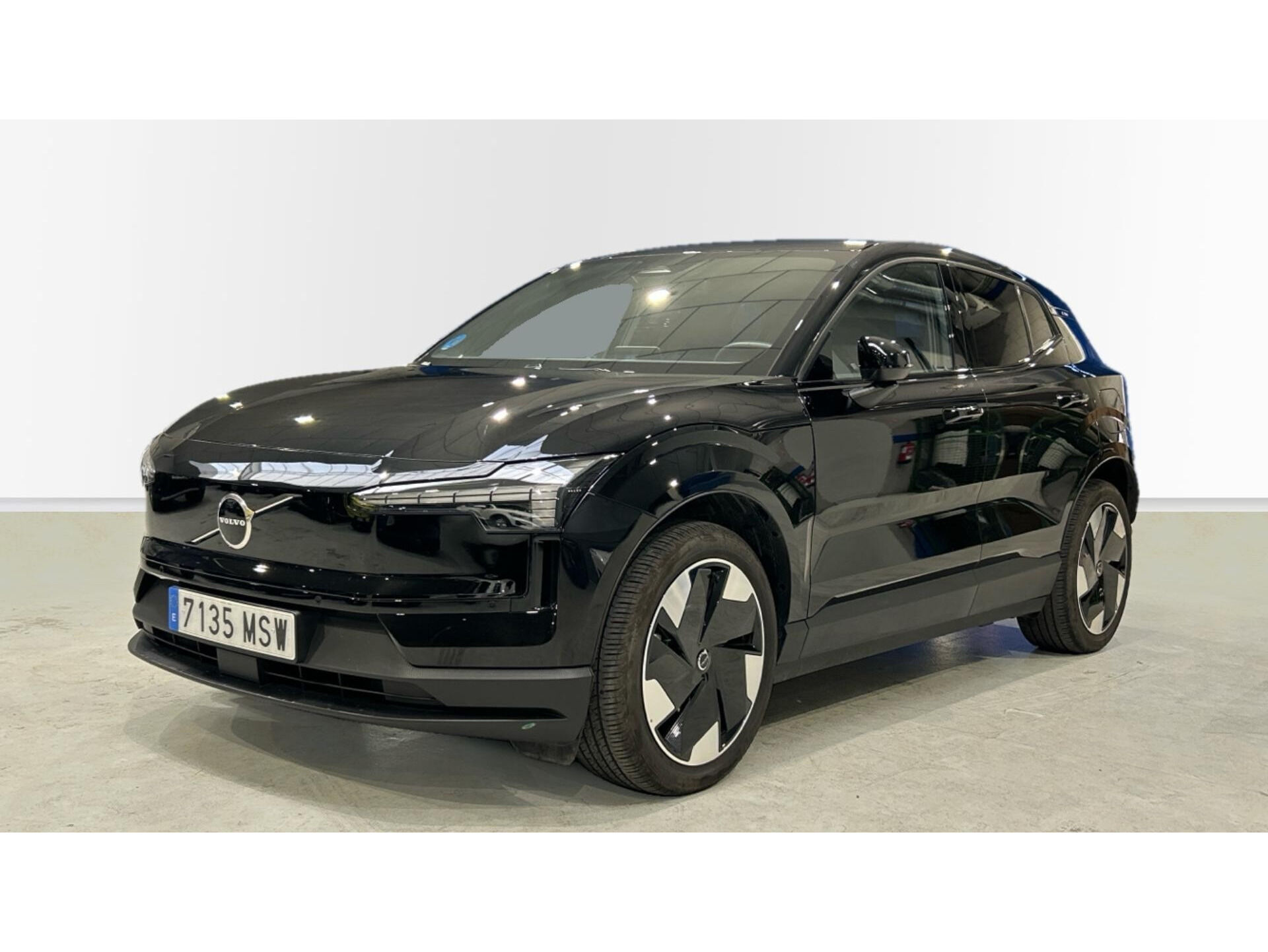 VOLVO EX30 (Single Motor Extended Range Plus Auto 200 kW (272 CV)) en Madri