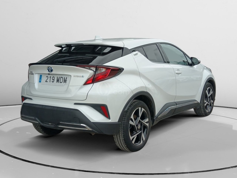 Foto del TOYOTA C-HR 180H Advance