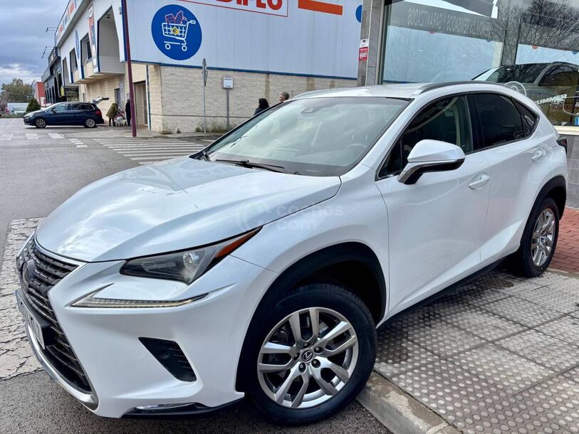 Foto del LEXUS NX 300h Executive Navigation 4WD