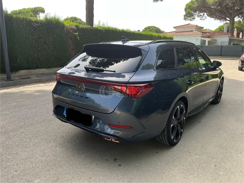 Foto del CUPRA León Sportstourer 1.4 TSI VZ E HYBRID DSG 245