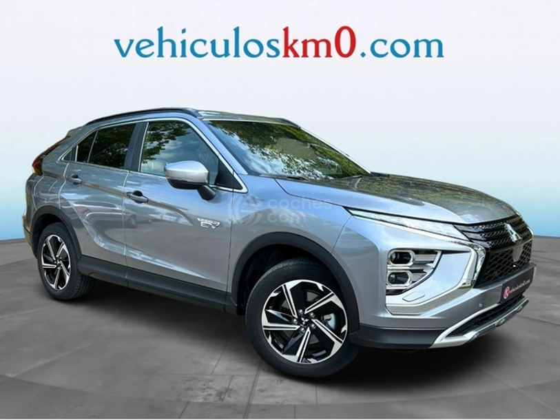 Foto del MITSUBISHI Eclipse Cross PHEV Kaiteki + 4WD