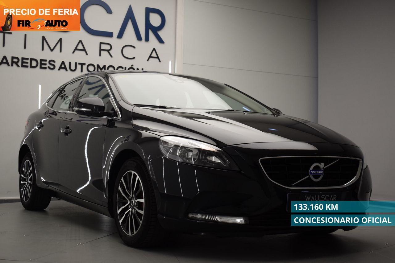 VOLVO V40 (2.0 D3 Momentum) en Alicante