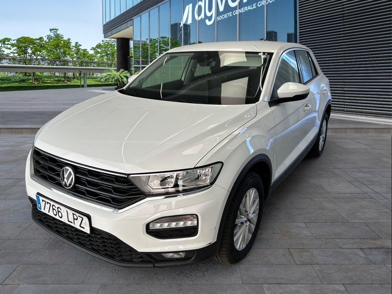 VOLKSWAGEN T-Roc (Edition 2.0 TDI 85 kW (115 CV)) en Madrid