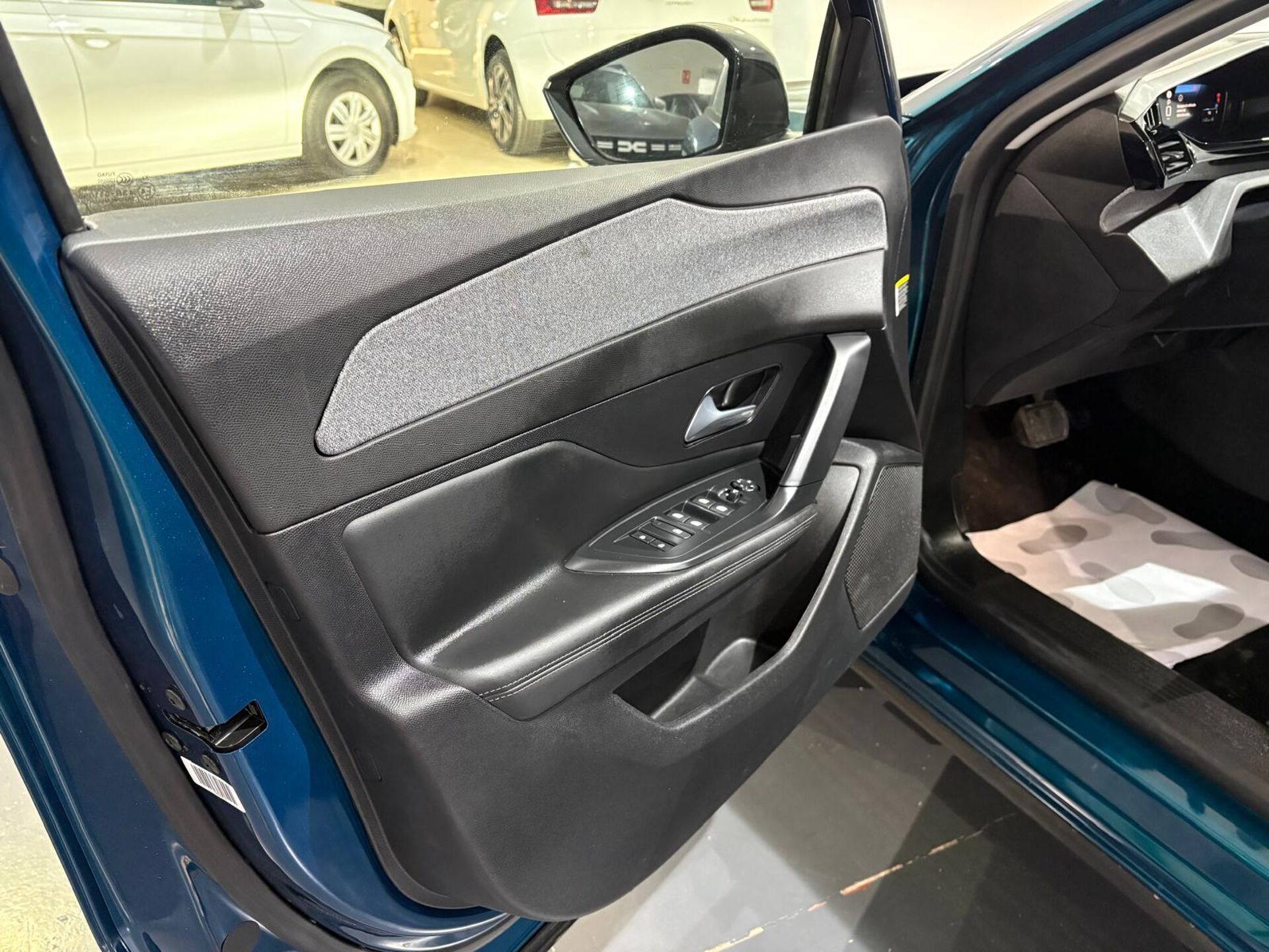 Imagen 2 de PEUGEOT 408