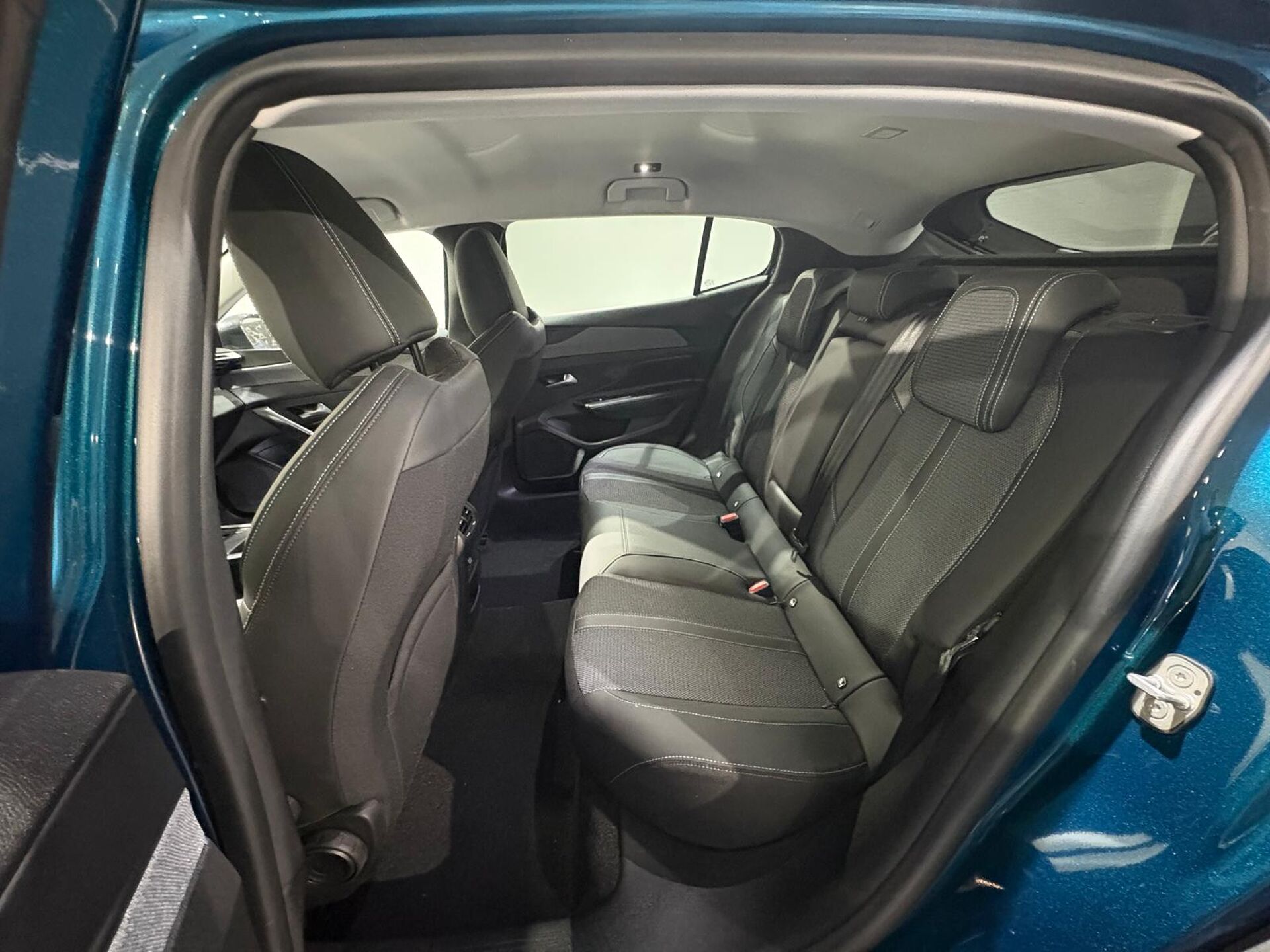 Imagen 1 de PEUGEOT 408