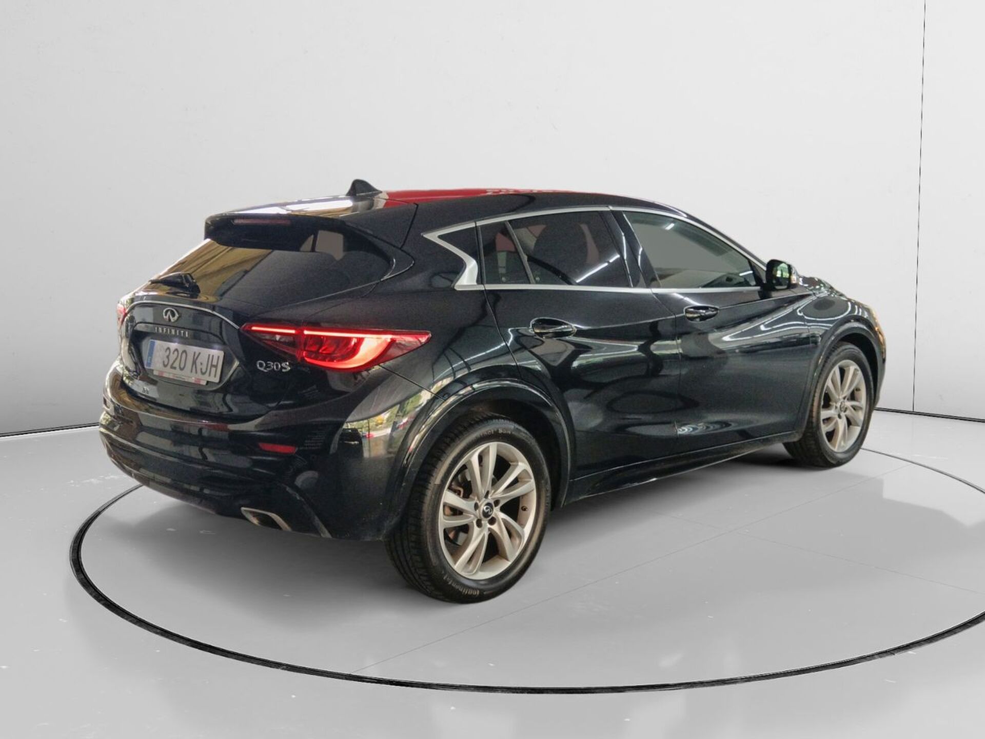 Imagen 2 de INFINITI Q30