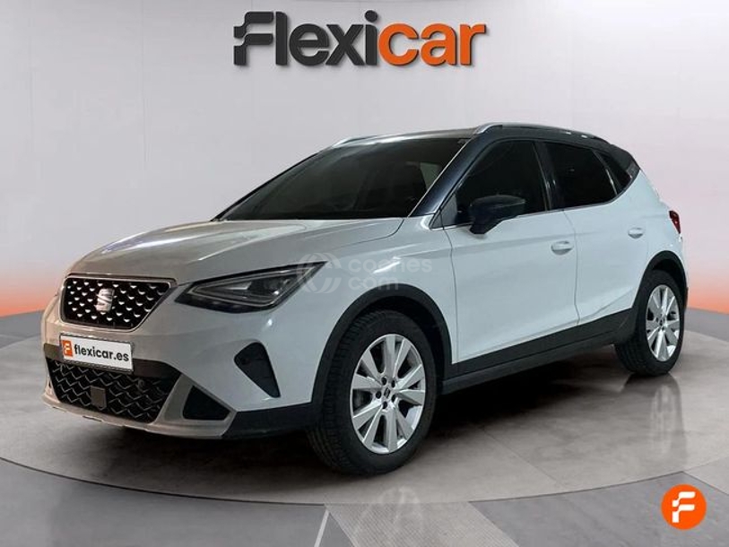 Foto del SEAT Arona 1.0 TSI S&S FR DSG7 110