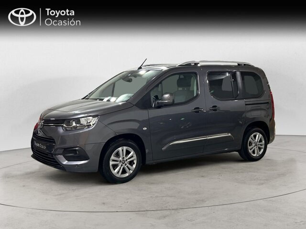 TOYOTA Proace City (L1 2PL FAMILY ACTIVE 1.2L 110CV T/M 6v) en Valencia