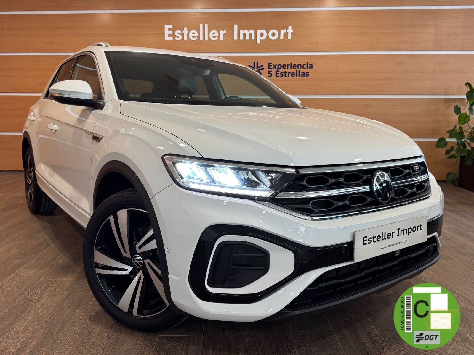Foto del VOLKSWAGEN T-Roc 1.5 TSI R-Line kW DSG7 110KW