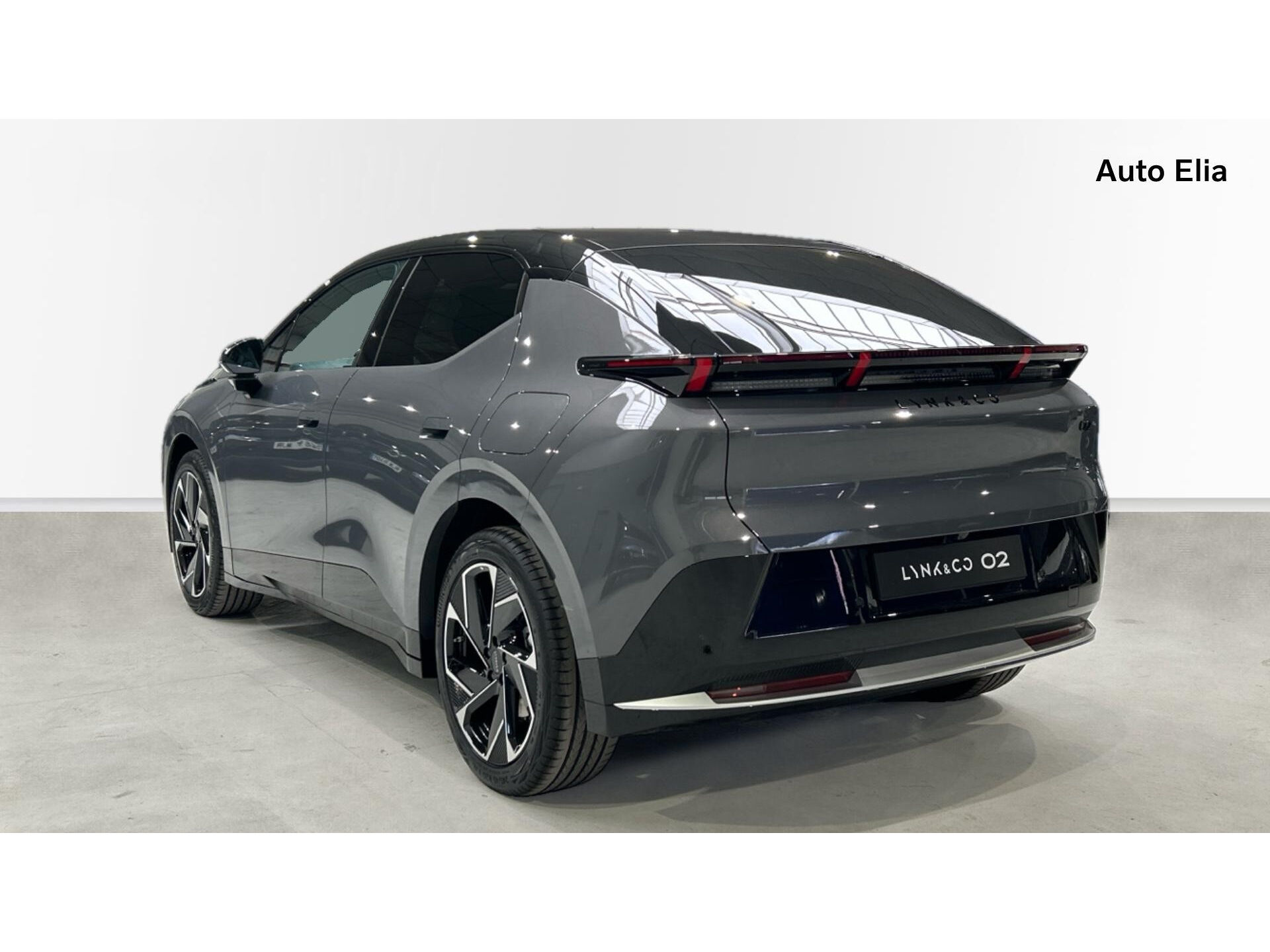 Imagen 2 de LYNK & CO 02