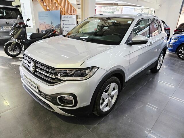 VOLKSWAGEN T-Cross (Sport 1.5 TSI 110 kW (150 CV) DSG) en Barcelona