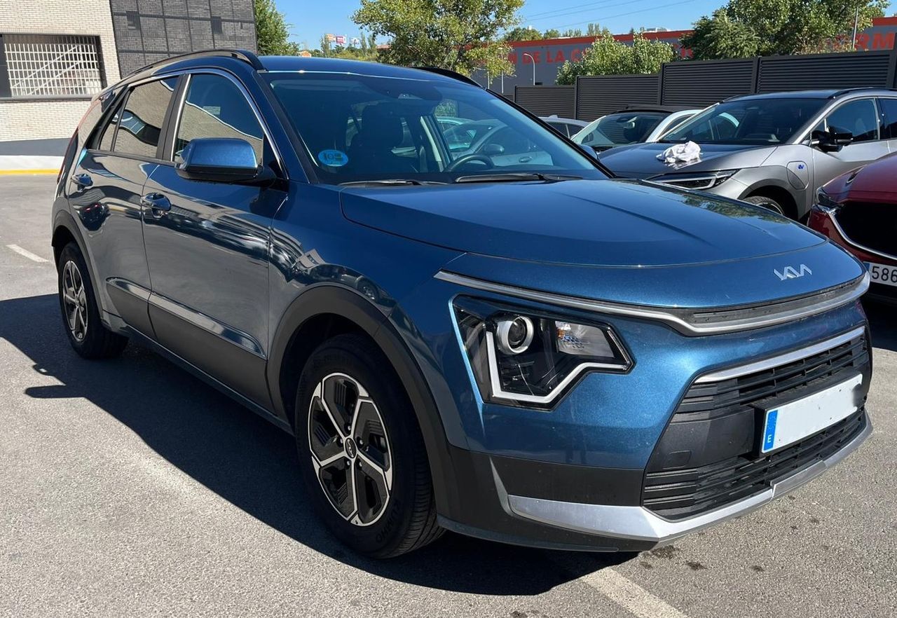 KIA Niro (1.6 GDi PHEV 135kW (183CV) Drive) en Madrid