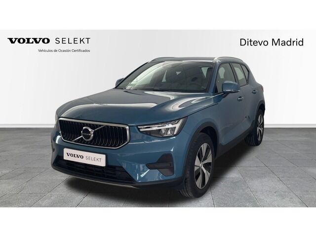 VOLVO XC40 (T2 Core 95 kW (129 CV)) en Madrid