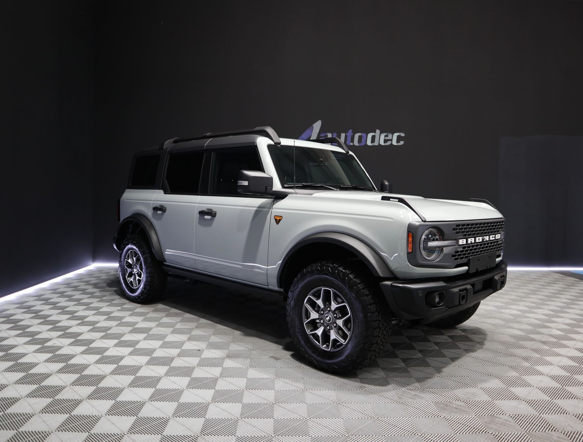 FORD Bronco (2.7 EcoBoost V6 Badlands 335 Auto.) en Valencia