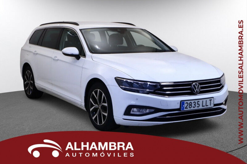 Foto del VOLKSWAGEN Passat Variant 1.6TDI Edition DSG7 88kW