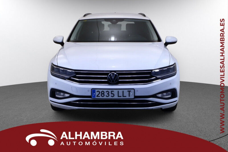 VOLKSWAGEN Passat (familiar 1.6 TDI 88KW DSG EXECUTIVE VARIANT 5P) en Madri