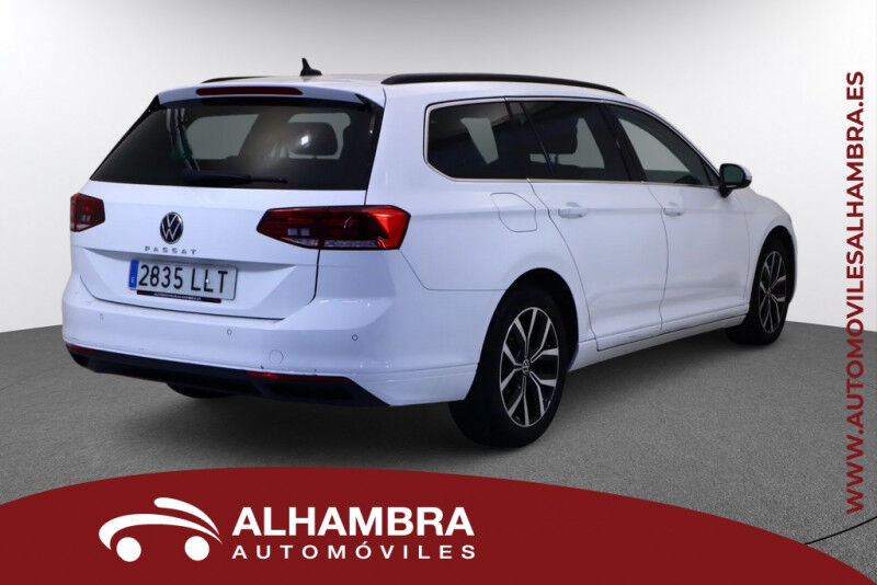 Foto del VOLKSWAGEN Passat Variant 1.6TDI Edition DSG7 88kW