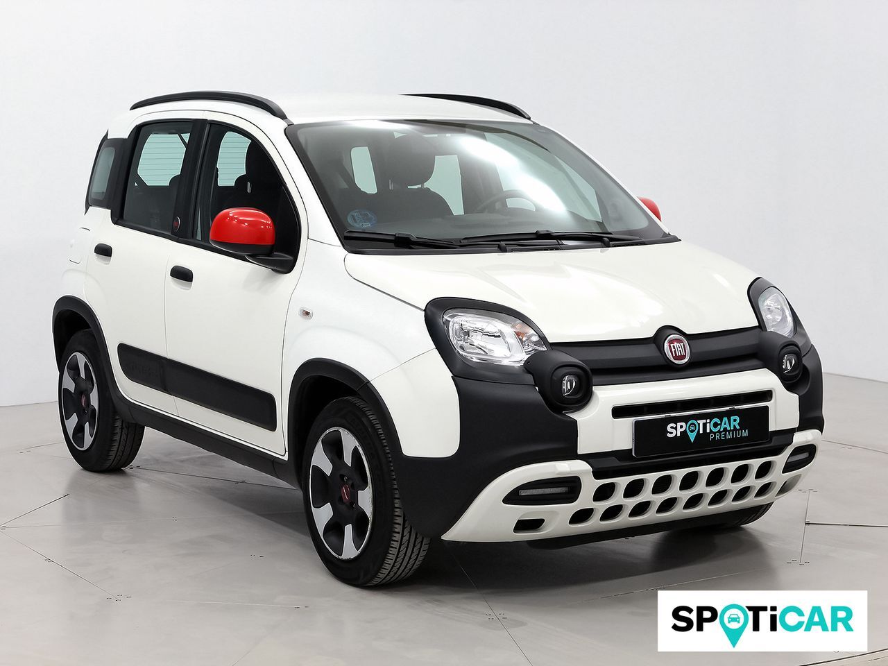 FIAT Panda (City Cross 1.0 Gse 51kw (70CV)) en Barcelona