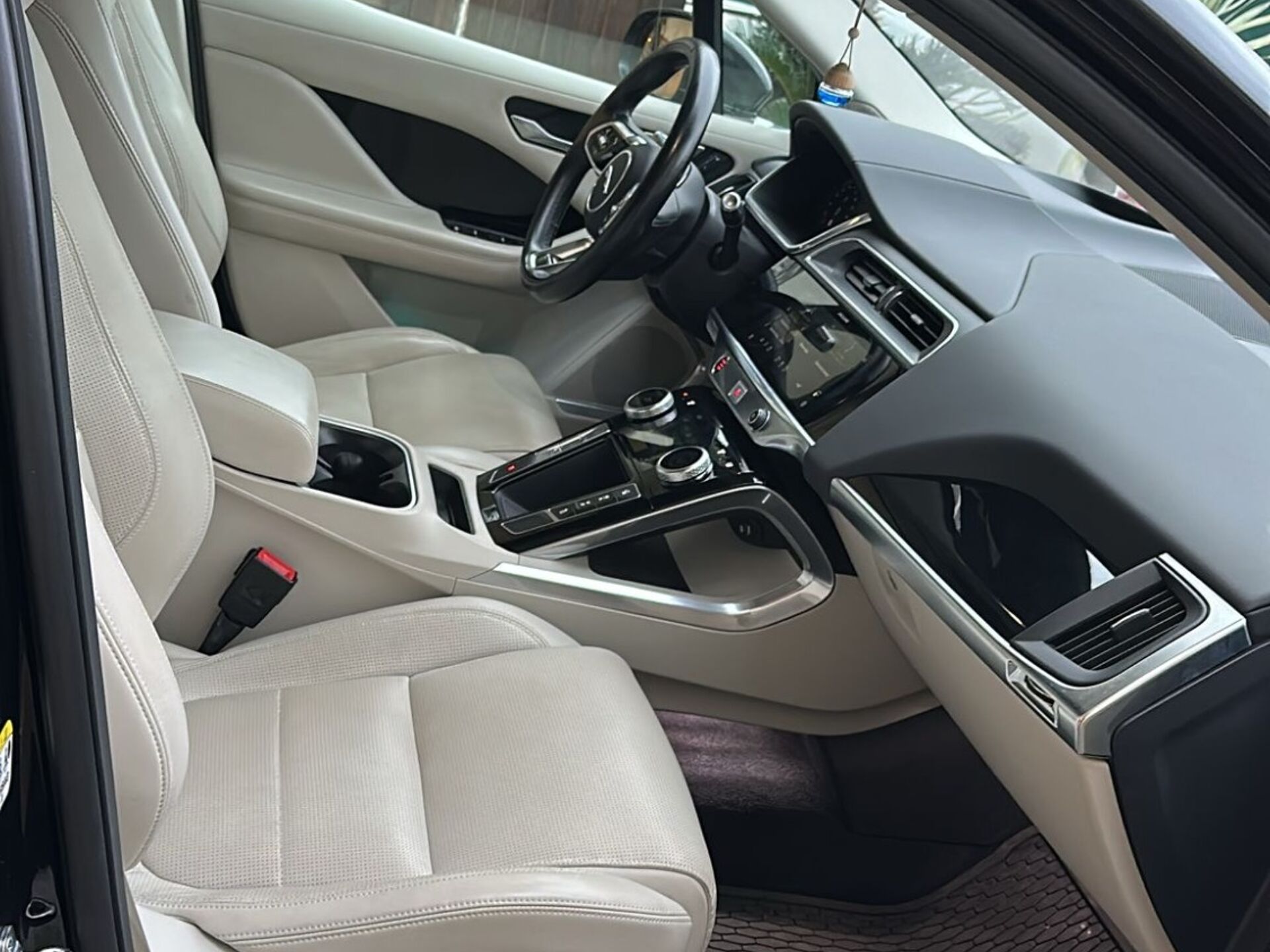 Imagen 2 de JAGUAR I-Pace