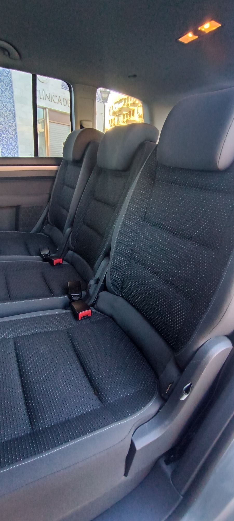 Foto del VOLKSWAGEN Touran 1.6TDI Advance BMT 105