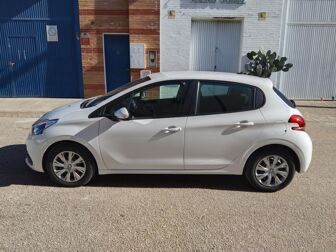 Imagen de PEUGEOT 208 1.2 PureTech S&S Signature 82