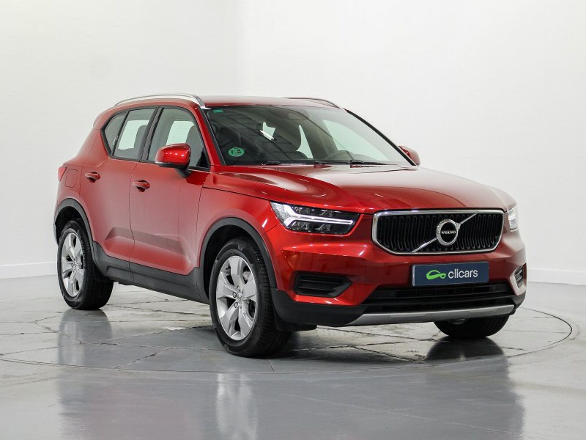 Imagen 3 de VOLVO XC40