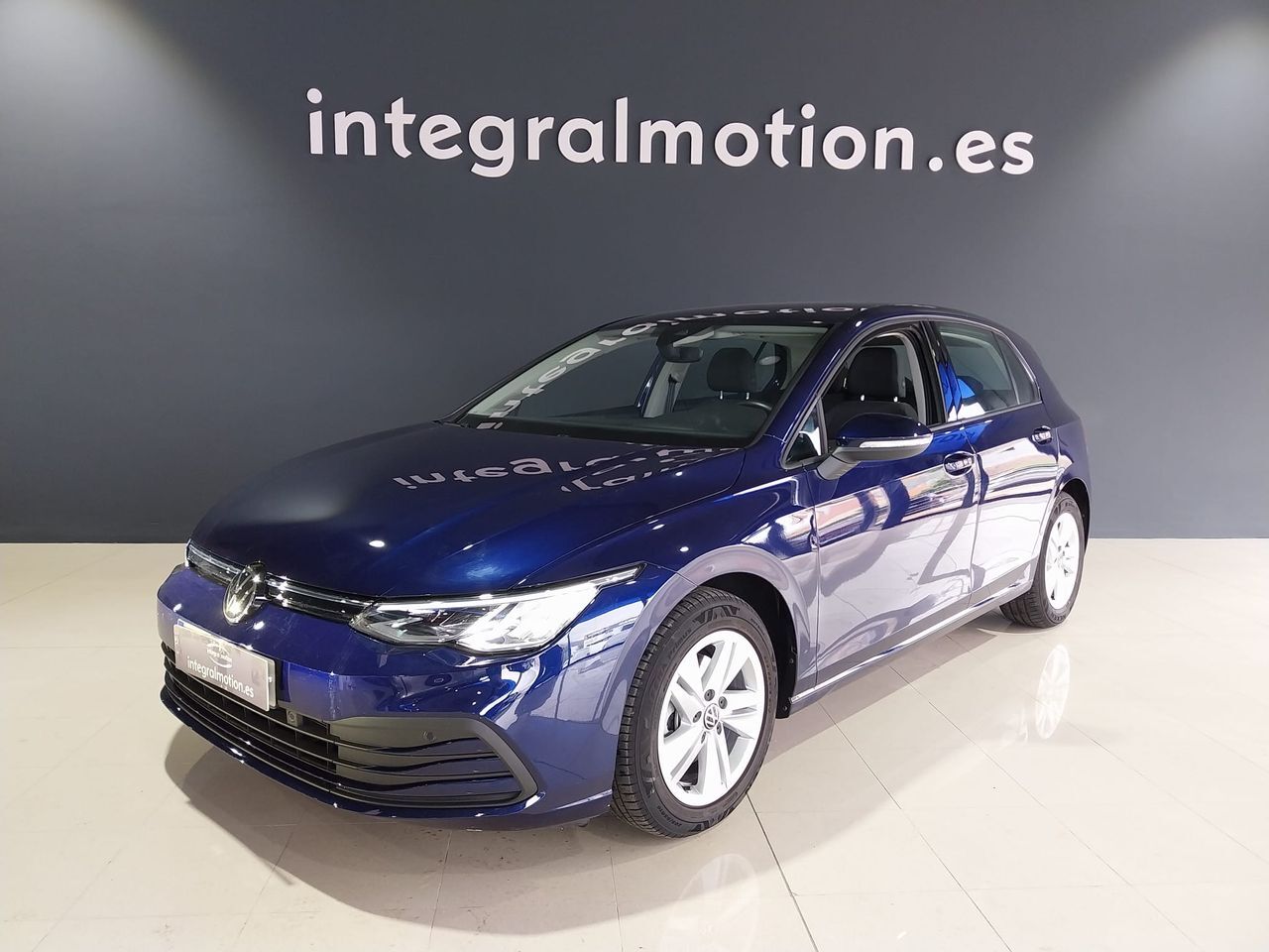 VOLKSWAGEN Golf Variant 1.5 eTSI Life DSG 110kW