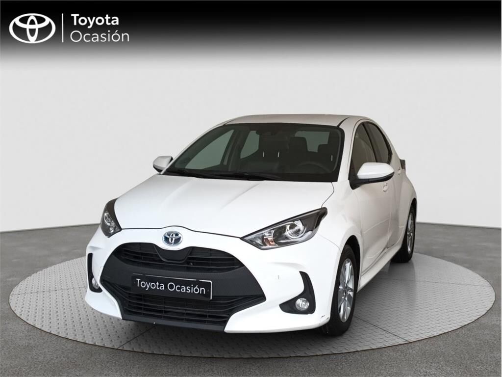 TOYOTA Yaris (5P Business Plus 120H e-CVT) en Madrid