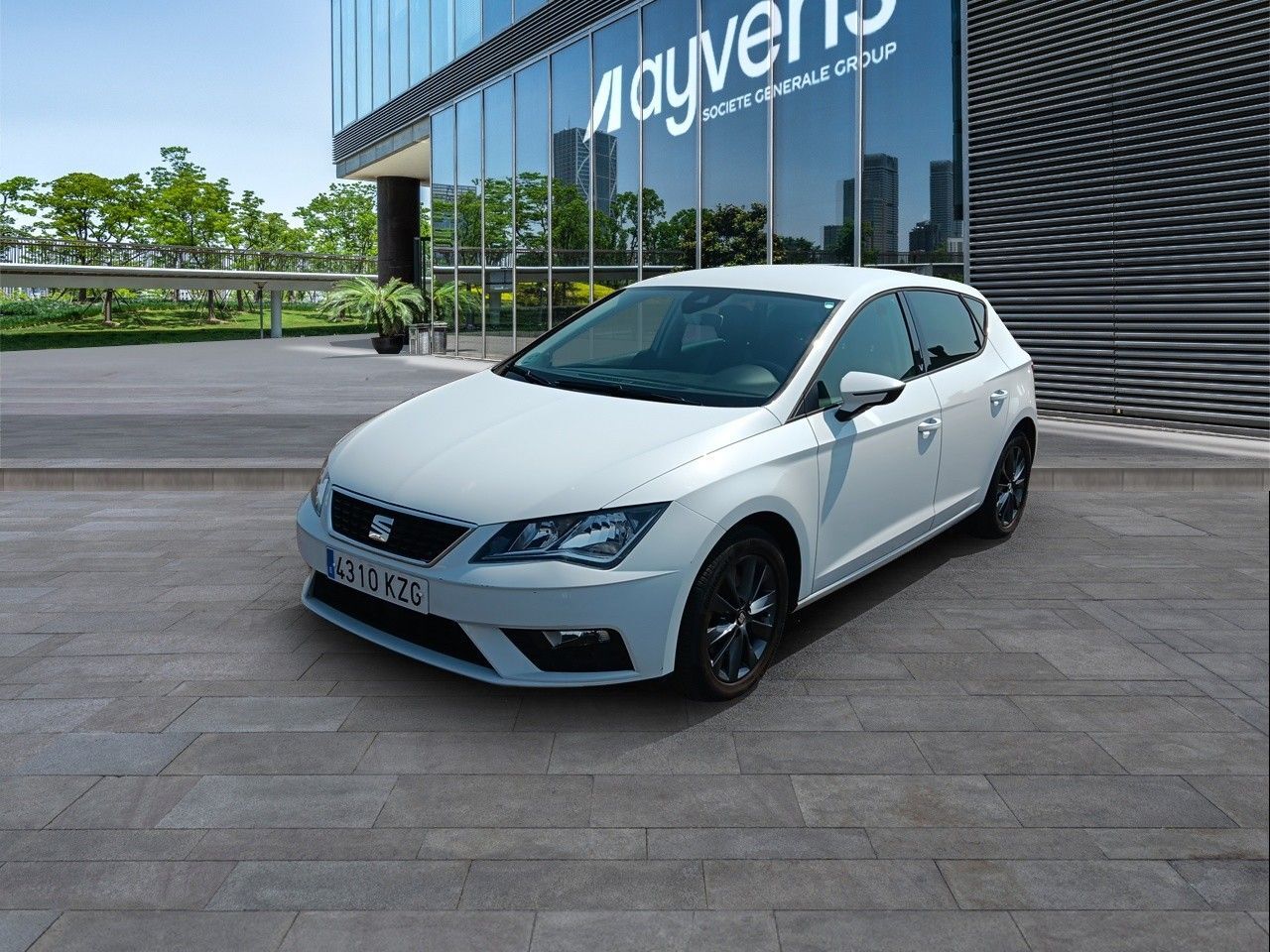 SEAT León (1.5 TSI S&S Style Visio Edition Nav 96 kW (130 CV)) en Madrid