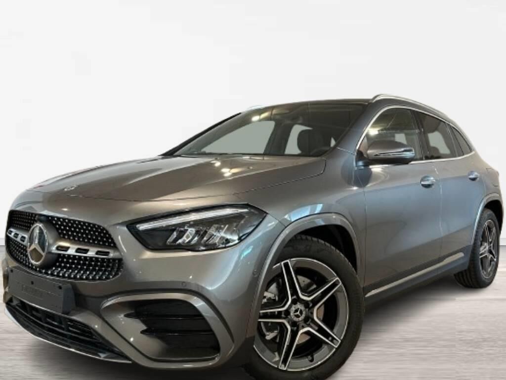 MERCEDES Clase GLA (GLA 200 D) en Jaén