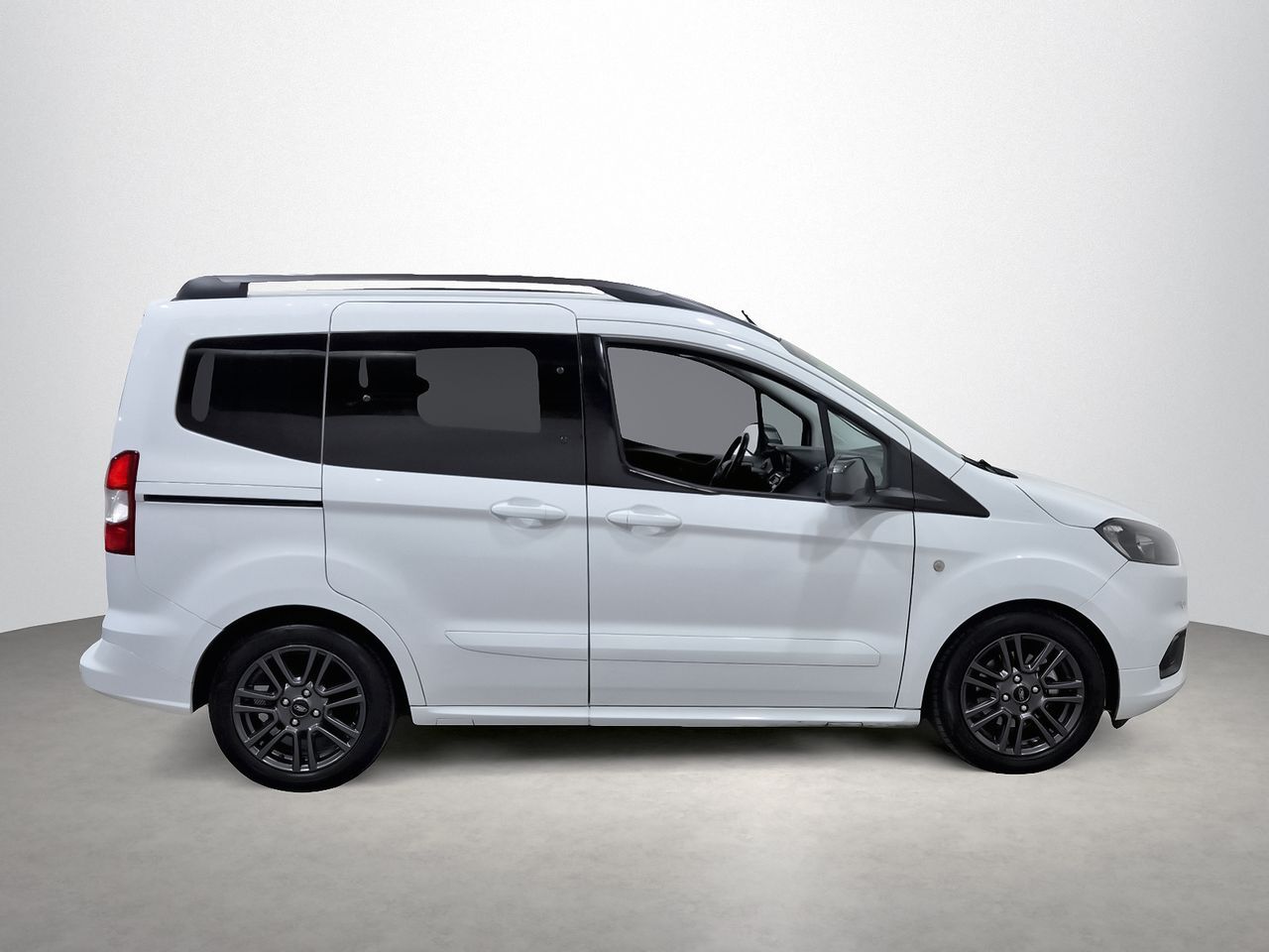 Foto del FORD Tourneo Courier 1.0 Ecoboost Sport