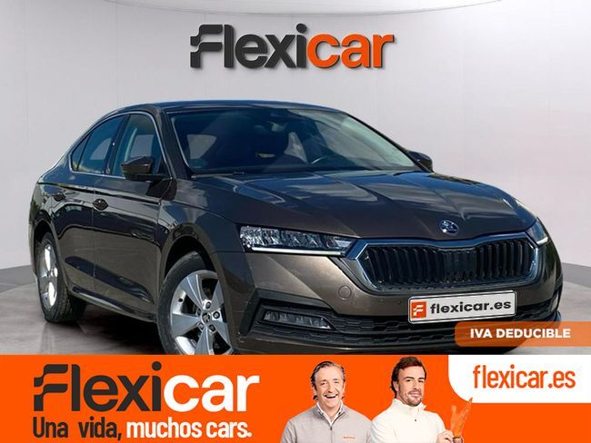 SKODA Octavia (1.5 TSI m-HEV 110kW (150CV) DSG Ambition) en Navarra