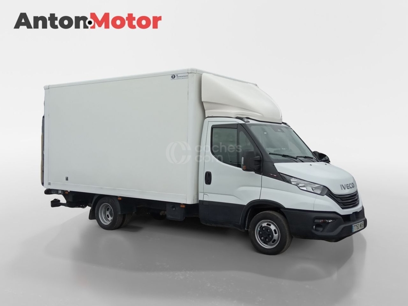 Foto del IVECO Daily Chasis Cabina 35C16 3750 160