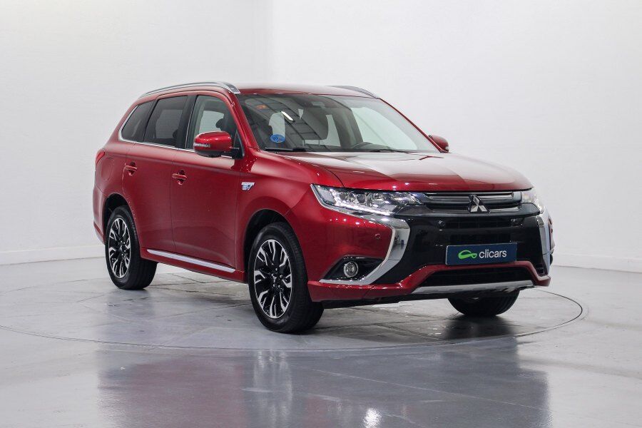 Foto del MITSUBISHI Outlander PHEV Kaiteki 4WD