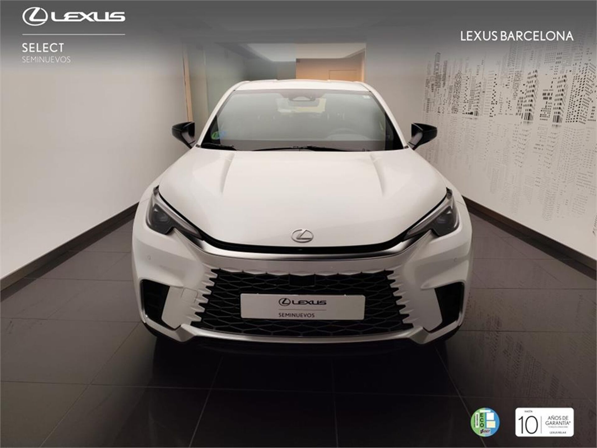 Imagen 2 de LEXUS LBX