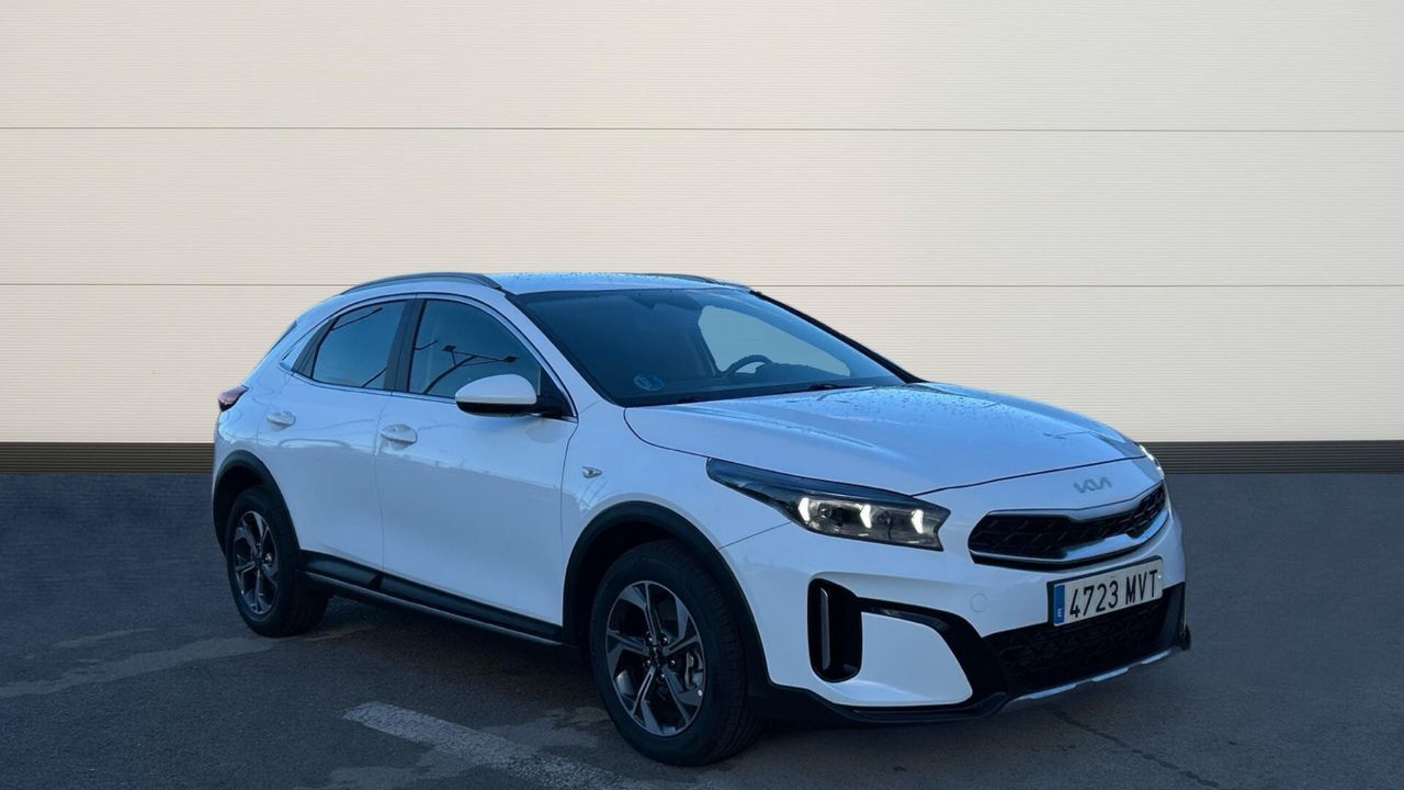 KIA XCeed (1.5 MHEV 103KW DRIVE DCT 140 5P) en Madrid