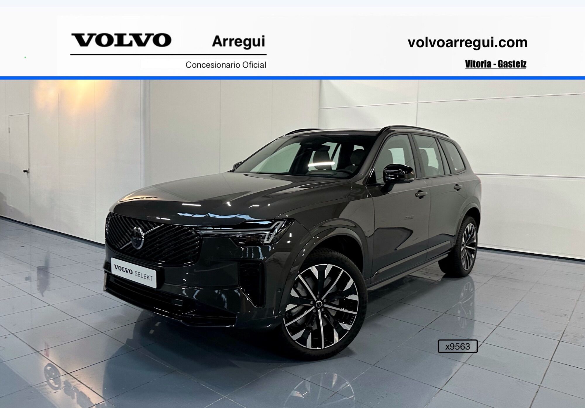 VOLVO XC90 (B5 Plus AWD Aut.) en Álava