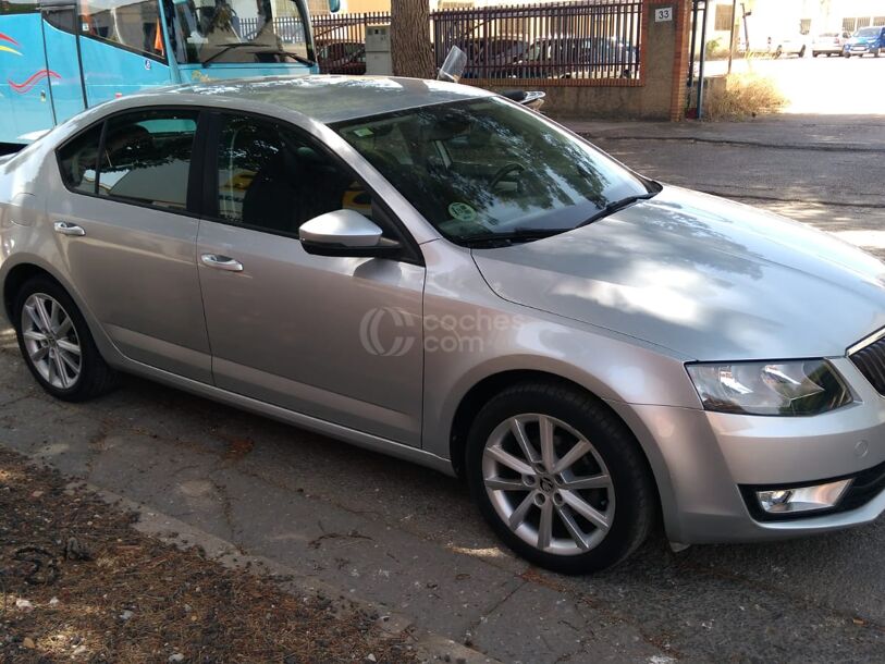 Foto del SKODA Octavia 1.6TDI CR Active 105