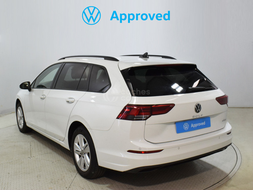 Foto del VOLKSWAGEN Golf Variant 1.0 eTSI Life DSG 81kW