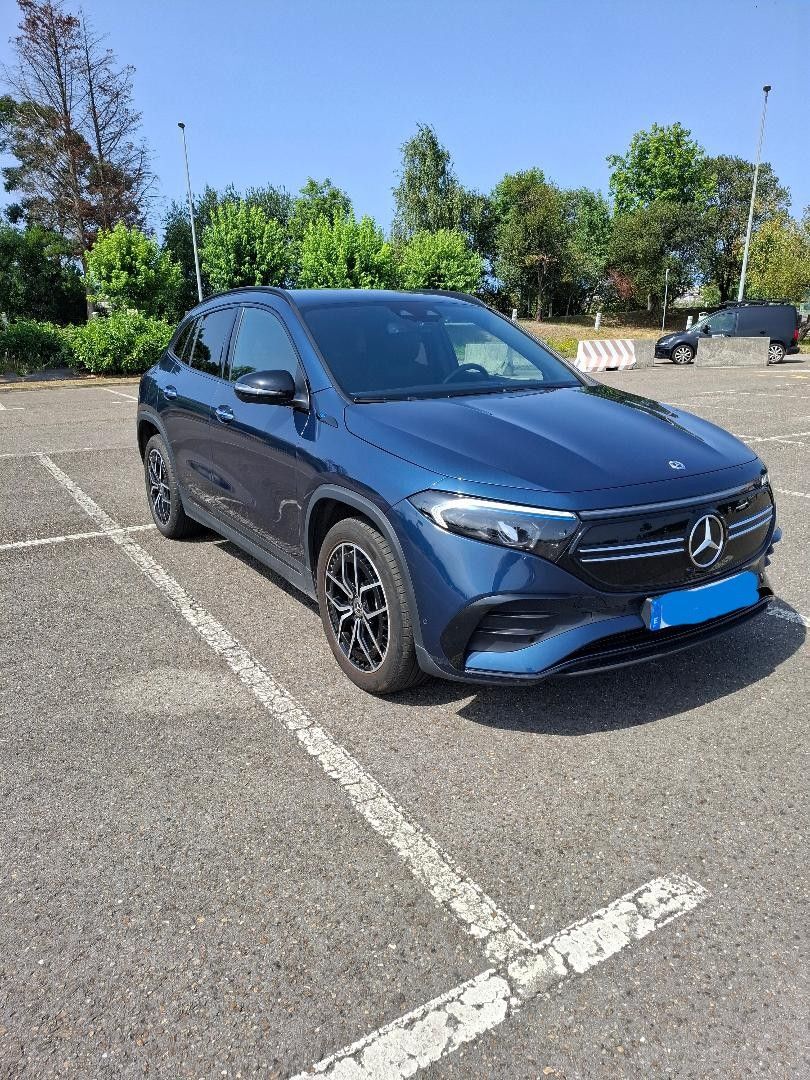 Foto del MERCEDES EQA 250