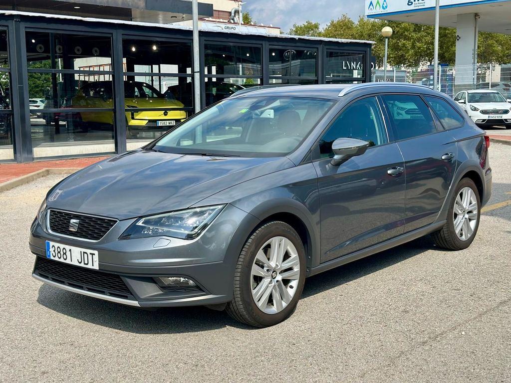 SEAT León (1.8 TSI ST 4Drive DSG-7 St&Sp 132 kW (180 CV)) en Barcelona