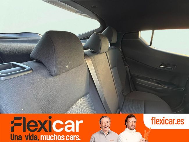 Foto del TOYOTA C-HR 125H Advance