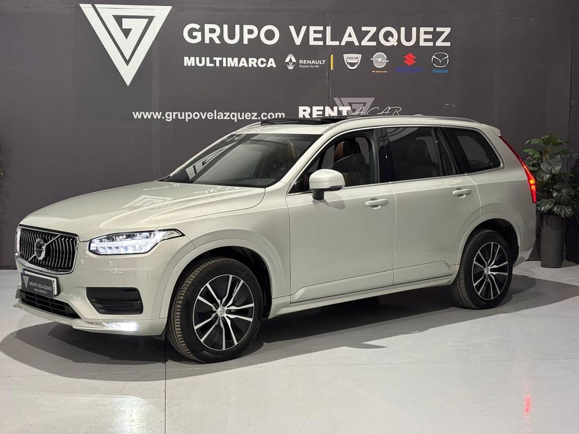 Imagen 3 de VOLVO XC90
