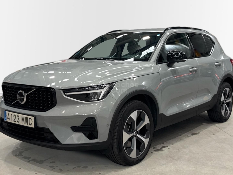 Foto del VOLVO XC40 B3 Plus Aut.
